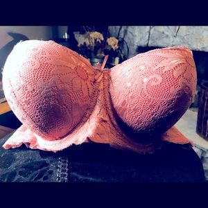 PINK BRA 38D NEW WITHOUT TAGS